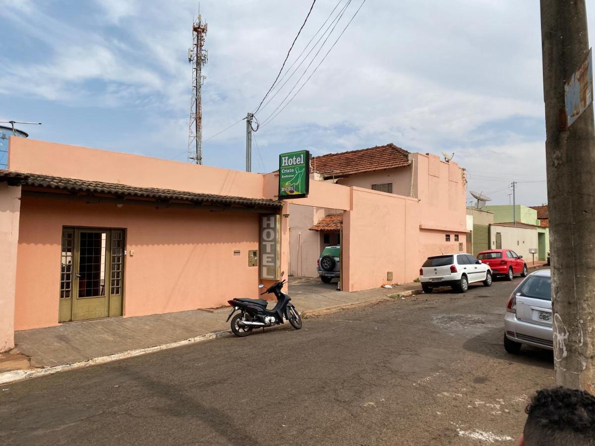 Hotel Cristo Redentor Jatai Exterior photo